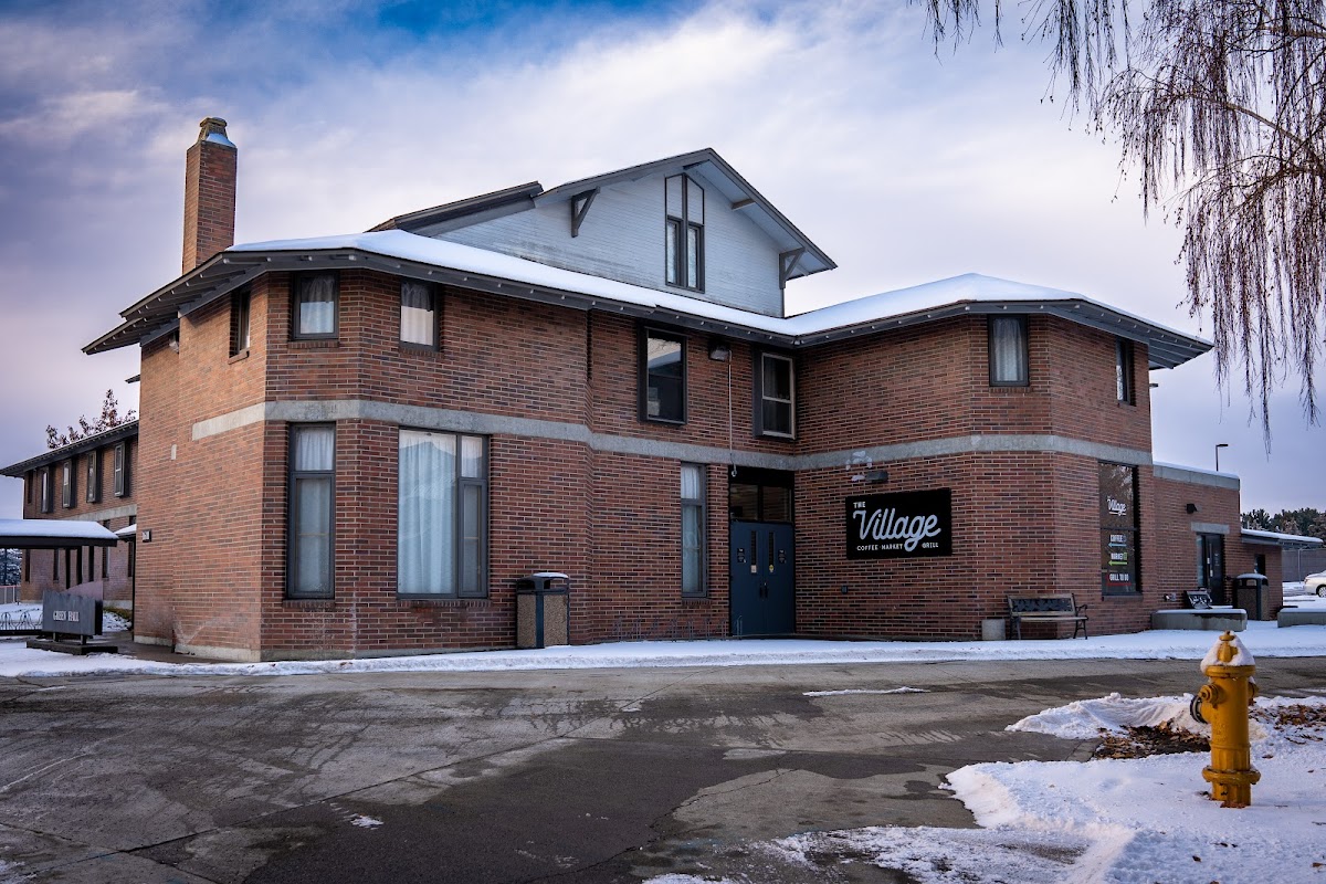 The Village Coffee, Market, Grill